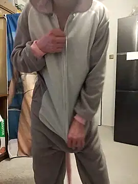 honzinka83 online show from March 4, 2026, 7:20 pm