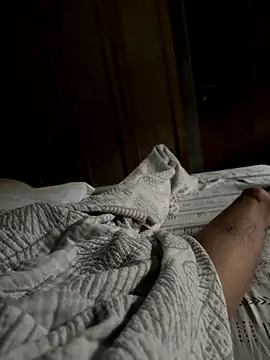 HenryLee1983-cums online show from October 29, 2025, 11:50 pm