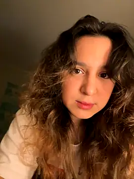 Snapshot of Luisaa_rosee chatting on October 11, 2025, 11:14 pm Luisaa rosee online show from October 11, 2025, 11:14 pm