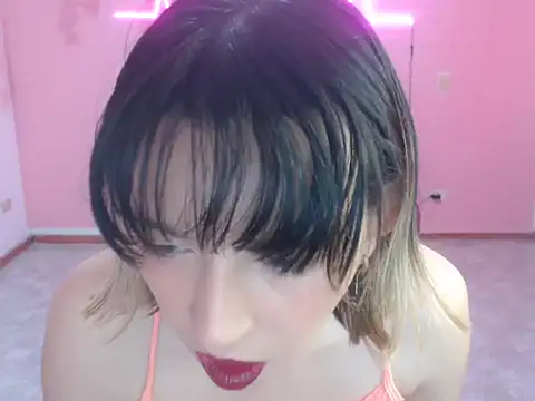 cristal hills 19 online show from November 20, 2025, 8:08 pm