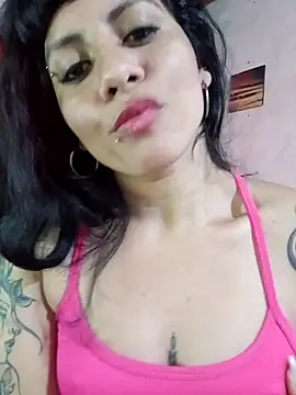 majito30 online show from October 20, 2025, 1:22 pm