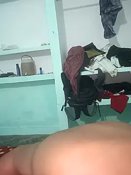 Snapshot of Hotraj24 chatting on November 17, 2025, 7:47 am Hotraj24 online show from November 17, 2025, 7:47 am