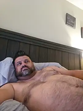 Snapshot of Roddog18 chatting on July 1, 2026, 11:45 am Roddog18 online show from July 1, 2026, 11:45 am