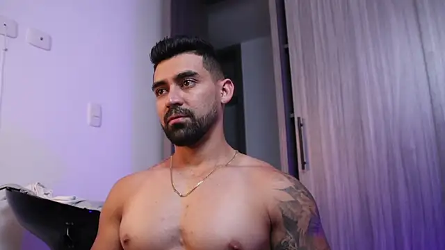 SOY MIKE online show from December 14, 2025, 1:44 am