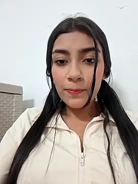 Snapshot of Sweed-virgin-pussy chatting on May 18, 2026, 1:45 am Sweed-virgin-pussy online show from May 18, 2026, 1:45 am