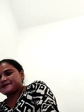 Monalisa22y online show from October 23, 2025, 4:56 am