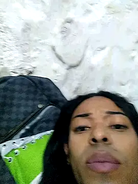 Snapshot of Cristina_parisx chatting on October 4, 2025, 12:52 am Cristina parisx online show from October 4, 2025, 12:52 am