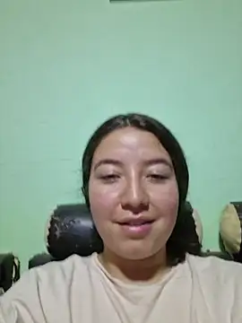 annyaparis online show from October 23, 2025, 12:10 am