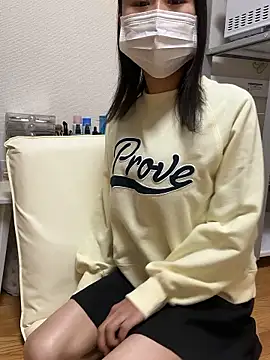 mia2 jp online show from November 20, 2025, 8:14 am