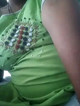 LOVE-VIKA online show from February 17, 2026, 5:59 am