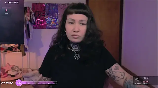 Senorita  Dakota online show from July 7, 2026, 10:14 pm