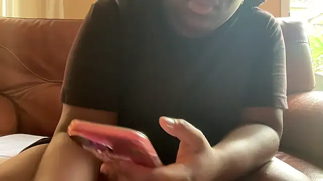 Snapshot of nanaisbackk chatting on December 1, 2025, 8:30 am nanaisbackk online show from December 1, 2025, 8:30 am