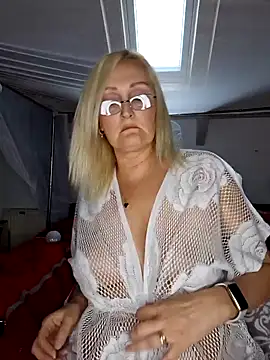 Jenny Blum online show from October 13, 2025, 3:12 pm