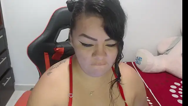 emily sexxx online show from November 10, 2025, 3:05 am