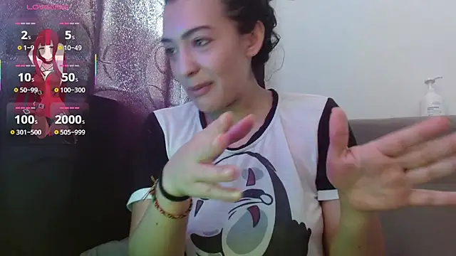 JuliethaFox online show from July 23, 2026, 5:44 pm