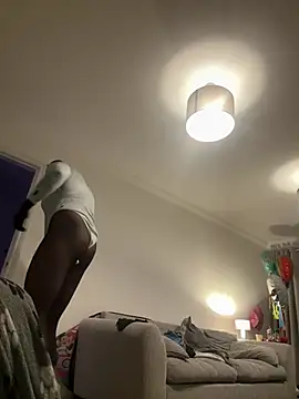 Wearpantyhosenorfolk online show from May 16, 2026, 9:35 pm
