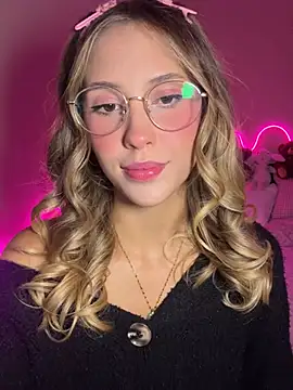 fanyabbey online show from April 17, 2026, 2:14 am