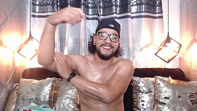 Ethan w12 online show from October 8, 2025, 12:19 am