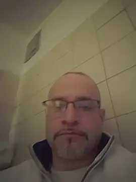 Curious9884 online show from March 18, 2026, 12:03 am