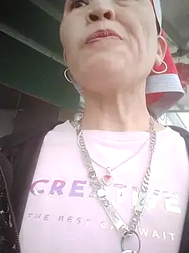 Snapshot of meo-meo00 chatting on October 24, 2025, 10:22 am meo-meo00 online show from October 24, 2025, 10:22 am