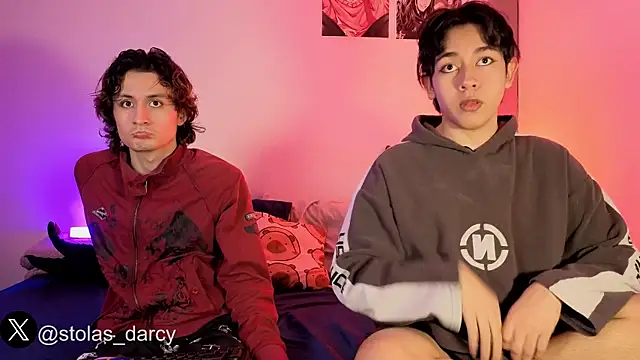 Snapshot of Darcy_and_Stolas chatting on April 27, 2026, 4:43 am Darcy and Stolas online show from April 27, 2026, 4:43 am