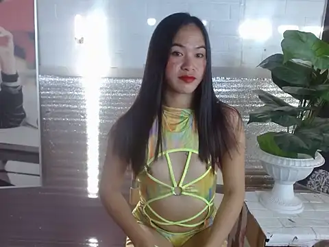 miss katty28 online show from October 15, 2025, 10:32 pm