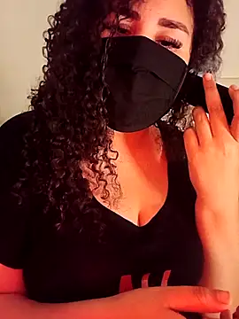 Snapshot of bbw_desire6 chatting on January 18, 2026, 12:47 am bbw desire6 online show from January 18, 2026, 12:47 am