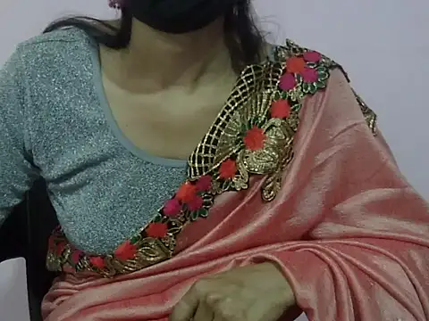 Laila Cute online show from January 17, 2026, 1:49 pm