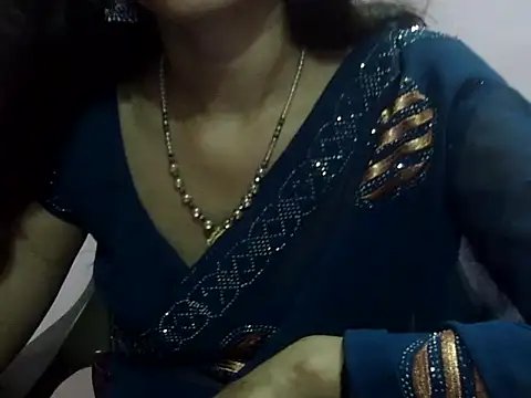 Laila Cute online show from May 3, 2026, 4:46 pm