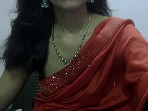 Snapshot of Laila_Cute chatting on May 23, 2026, 3:38 pm Laila Cute online show from May 23, 2026, 3:38 pm