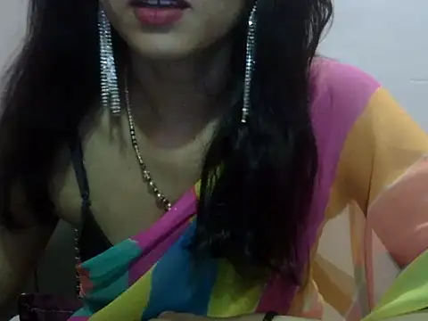 Snapshot of Laila_Cute chatting on May 29, 2026, 4:27 pm Laila Cute online show from May 29, 2026, 4:27 pm
