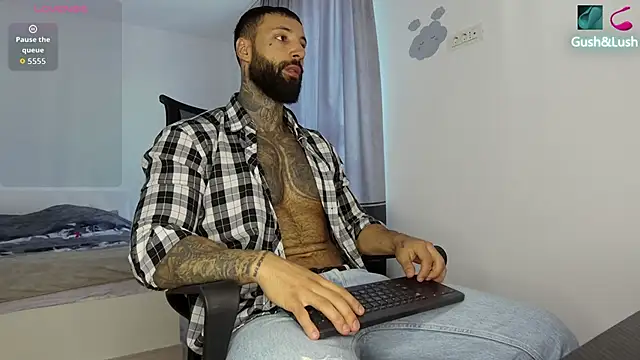 MasculineGuy99 online show from October 10, 2025, 7:07 am