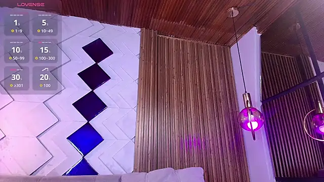 Matti sofia  online show from November 22, 2025, 7:02 pm