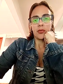 Snapshot of Jade_1-9 chatting on March 3, 2026, 7:09 pm Jade 1-9 online show from March 3, 2026, 7:09 pm