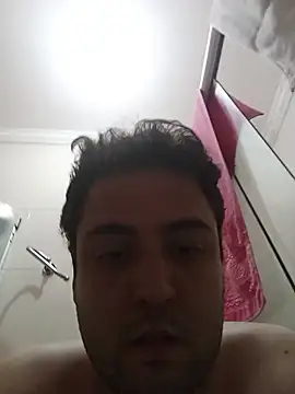 Snapshot of vitinhobb2 chatting on October 26, 2025, 10:58 pm vitinhobb2 online show from October 26, 2025, 10:58 pm