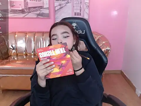 mia foster t online show from November 24, 2025, 1:00 pm