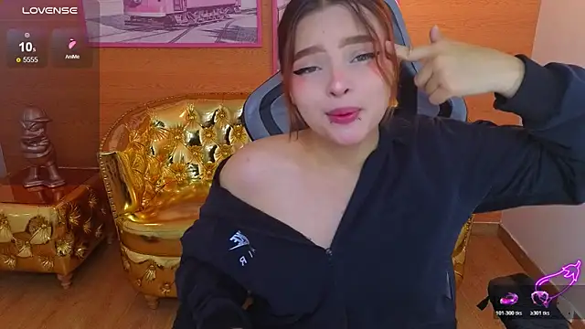 mia foster t online show from March 6, 2026, 1:18 pm