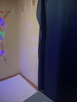 allnaturalmermaid online show from December 17, 2025, 11:00 pm