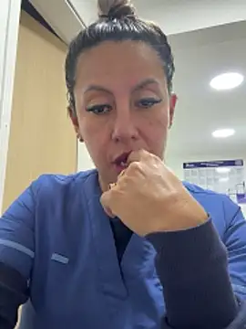 GisellTorres36 online show from April 23, 2026, 3:58 pm