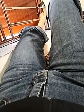 Lili 2love online show from November 13, 2025, 1:48 am