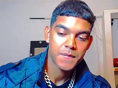 theMyke101 online show from May 14, 2026, 8:37 pm