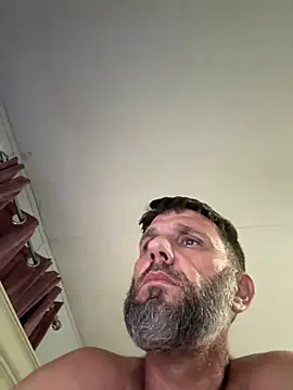 Snapshot of beastmaster504 chatting on October 4, 2025, 3:26 am beastmaster504 online show from October 4, 2025, 3:26 am