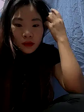 Snapshot of Noen_22 chatting on October 4, 2025, 7:06 am Noen 22 online show from October 4, 2025, 7:06 am