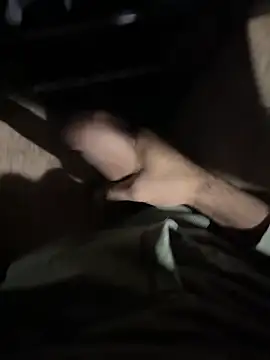 ayrtonmen online show from October 31, 2025, 4:35 am