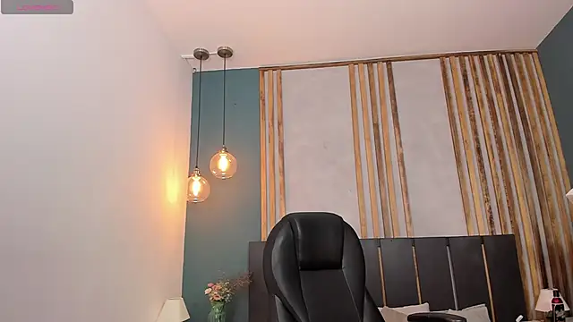 Ana coral online show from October 5, 2025, 4:22 am