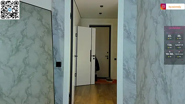 miamiumiu online show from December 1, 2025, 1:54 am