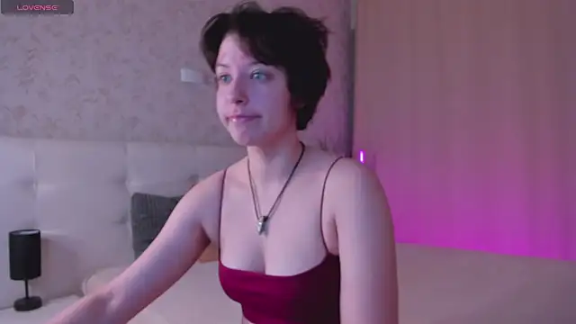 Sara Frayer online show from February 9, 2026, 1:20 am