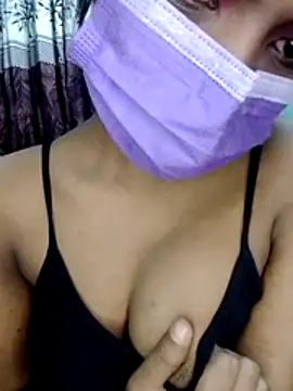 hottywife-03 online show from April 4, 2026, 5:32 pm