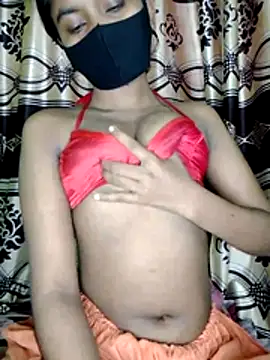 Snapshot of hottywife-03 chatting on May 7, 2026, 11:43 pm hottywife-03 online show from May 7, 2026, 11:43 pm