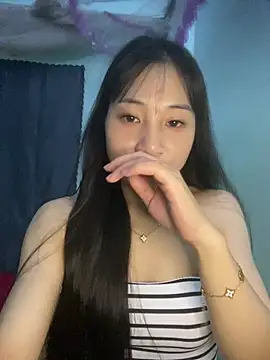 banlinh004 online show from June 30, 2026, 3:46 pm